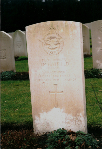 7 J.E.Hatfield  Grave