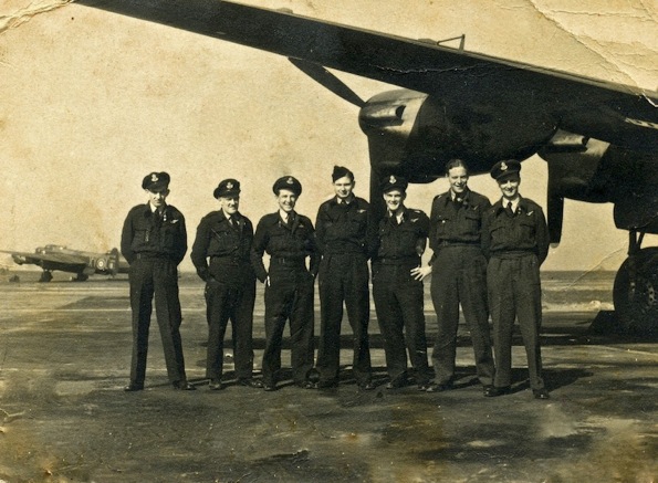0028100029this-photograph-of-the-crew-with-members-of-the-ground-staff-was-taken-on-april-10th-1945-at-stradishall