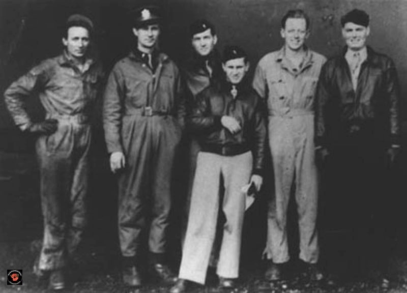 bad2-consolidated-b-24-0028liberator0029-42-502911st-left-to-right-tsgt.-jimmie-parr002c-1st-lt.-john-bloemendal