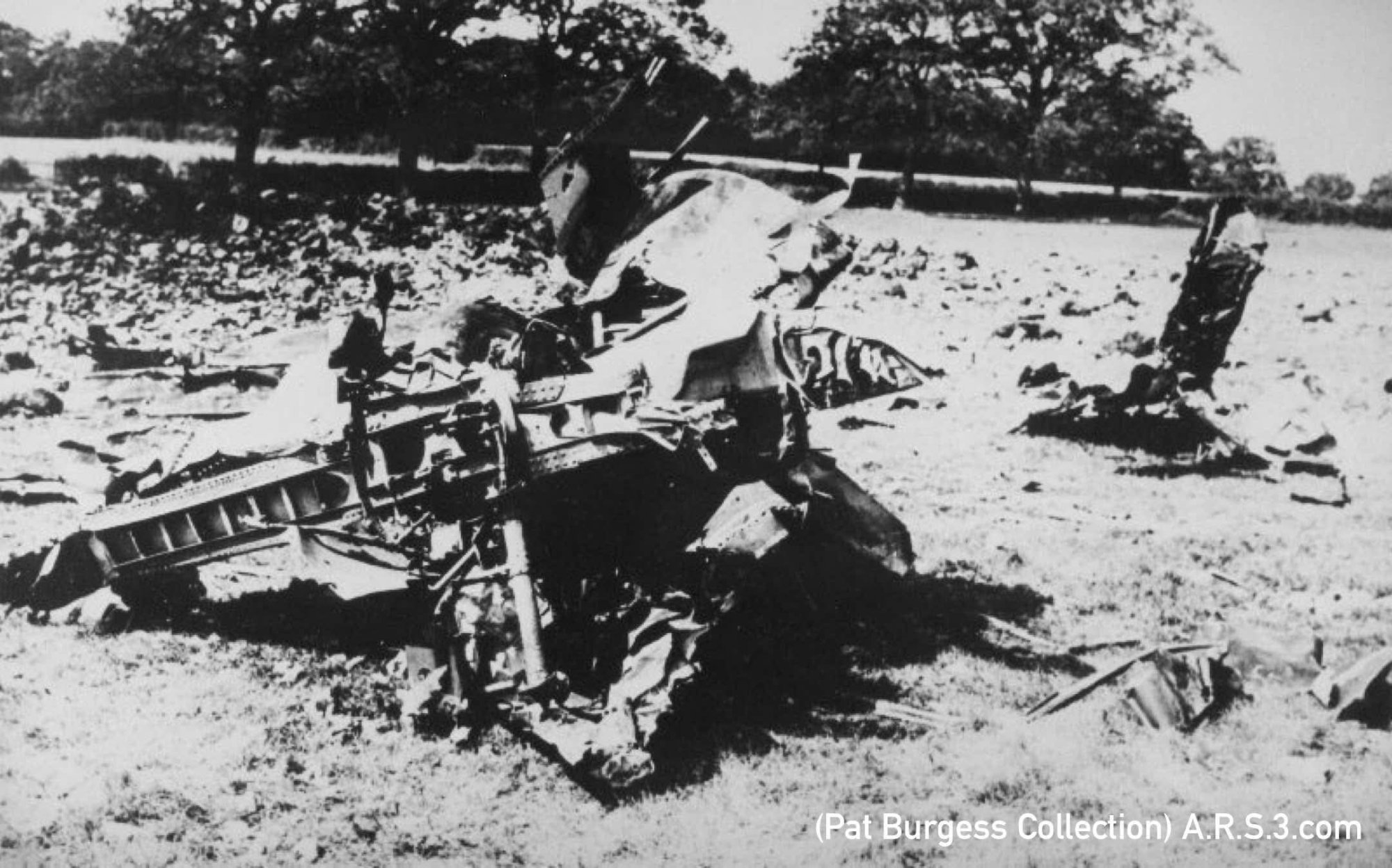 The wreckage of Ernst Muller’s Heinkel after the impact and explosion (Pat Burgess Collection)