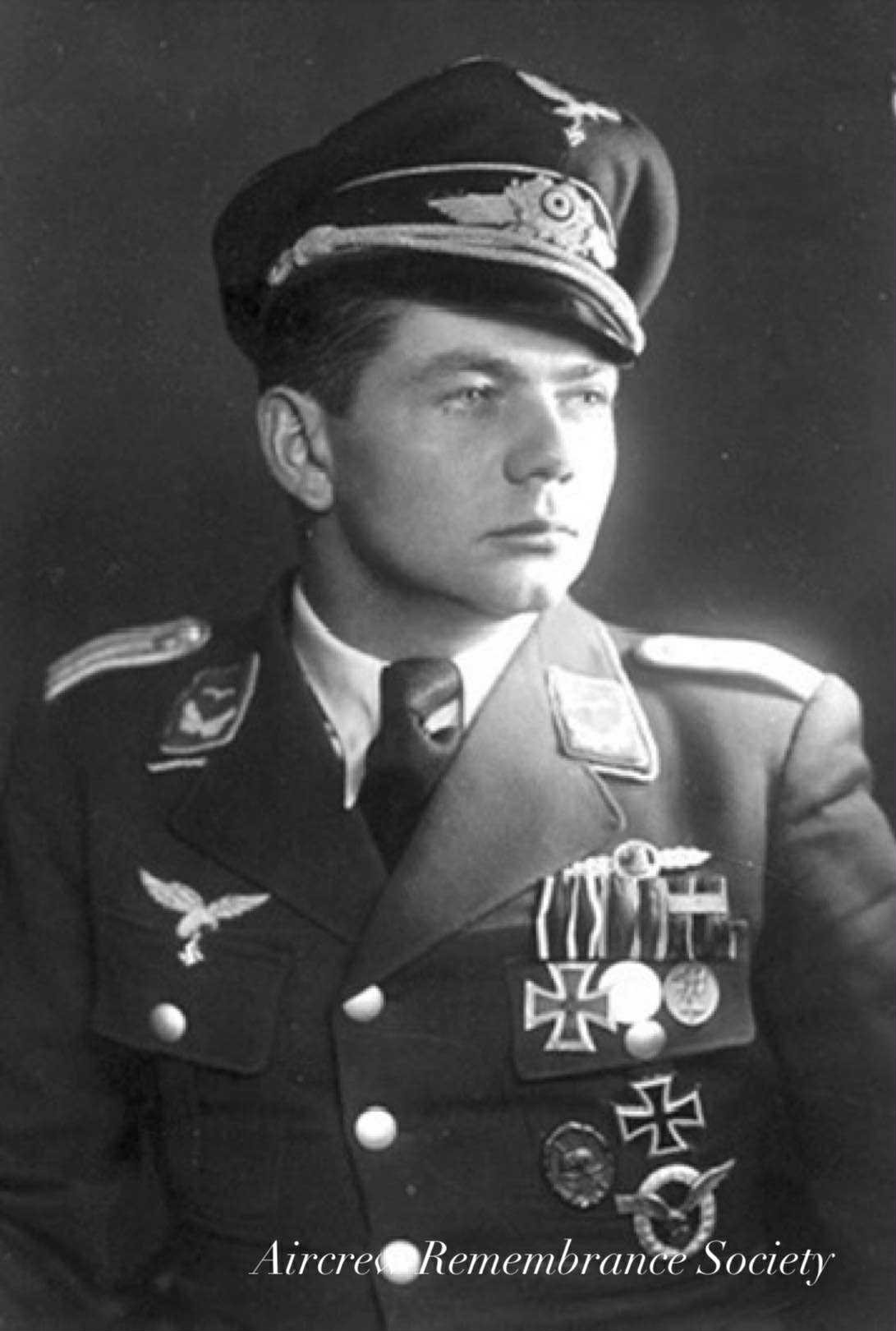 Lt. Hans Metzen killed in action (Brownless)