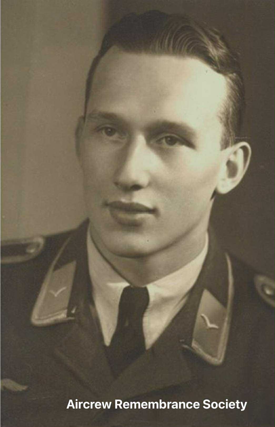 Willi Söhnge, aged 19 
