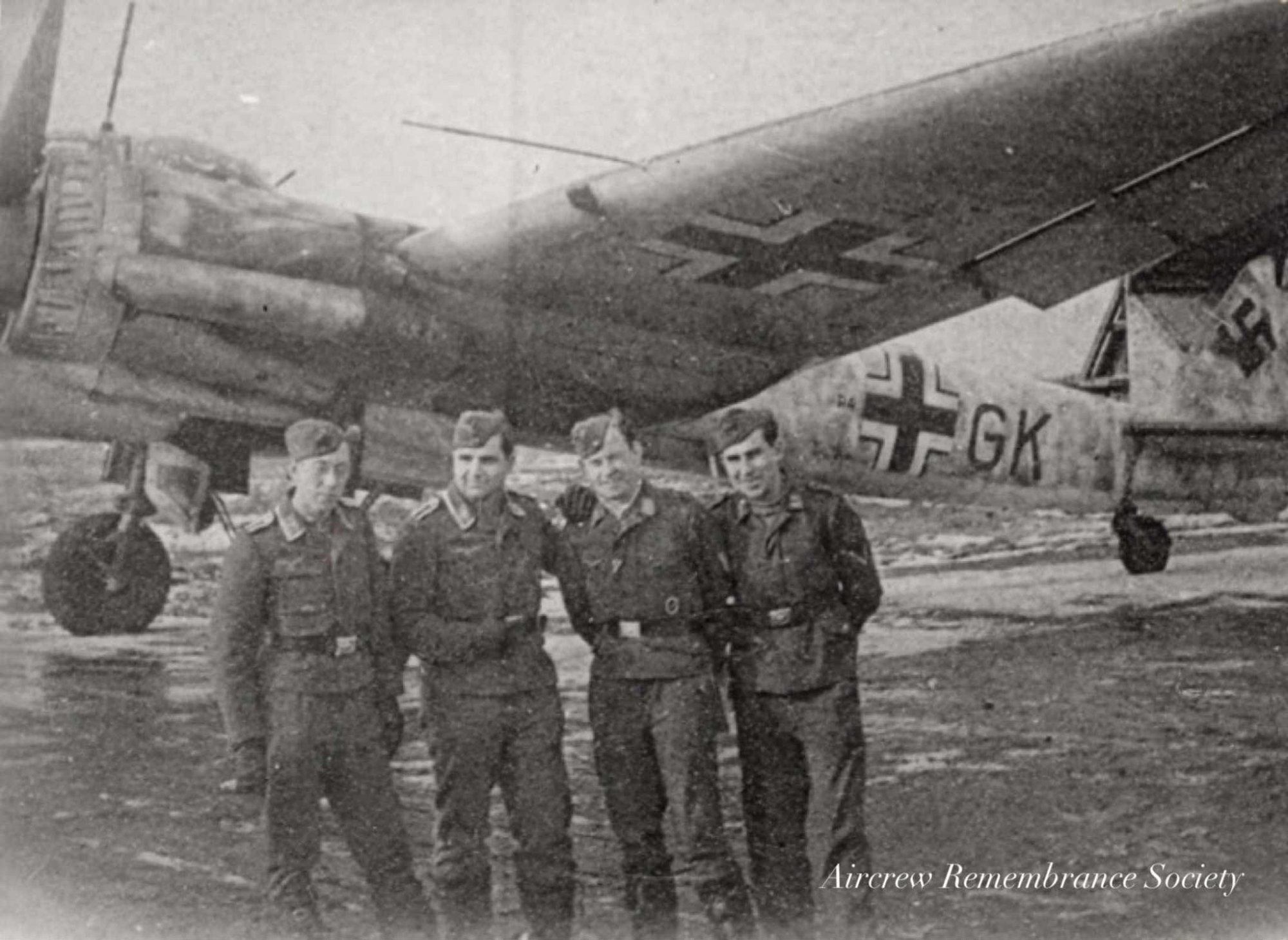 From L to R; Guenther Hassler, Horst Mielke, unknown, unknown with 4R + GK
