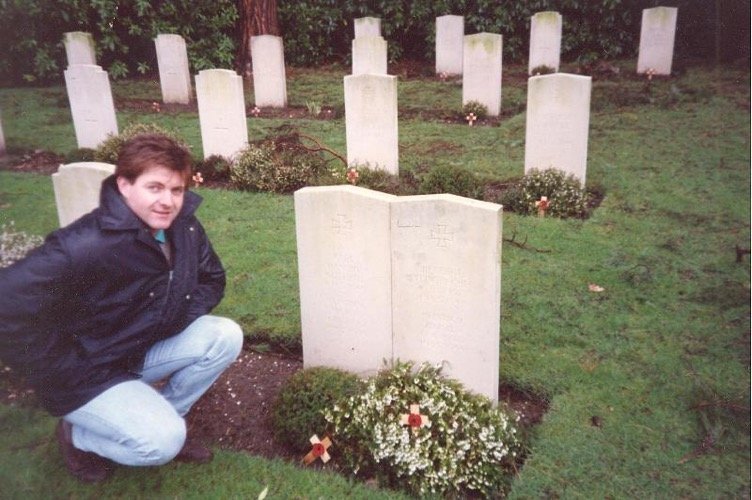 Martin O' Brien pay his respects to the crew.