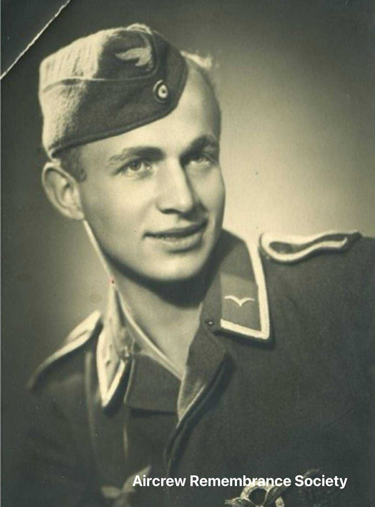 Wolfgang Ohl pictured here as an Uffz.