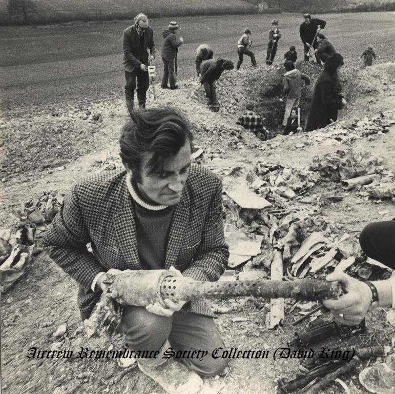 Excavation by the CHAPG at Radnage during October/November 1971 - This MG 131 barbette mounted gun was destroyed by the police (King).