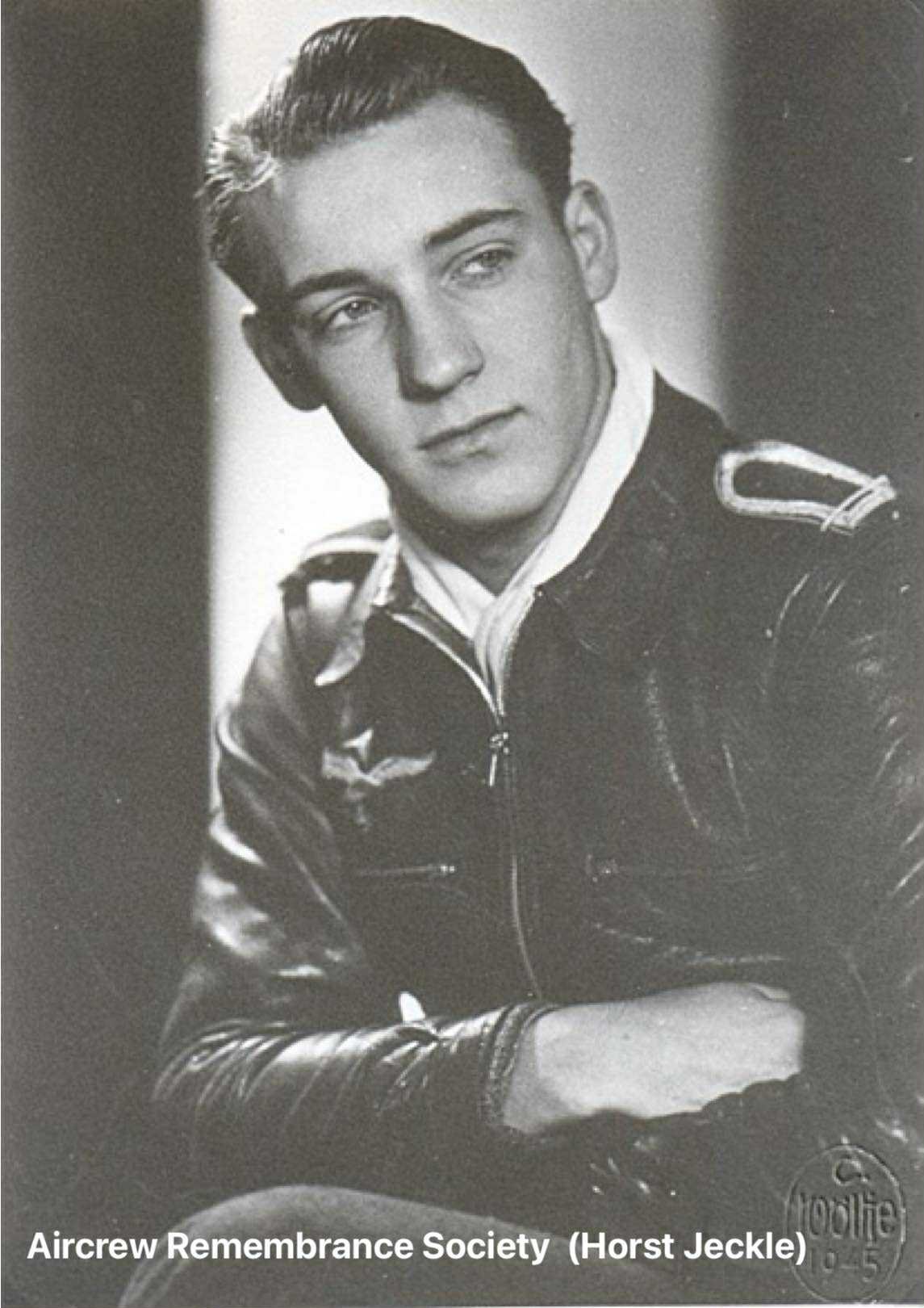 Hans-Juergen Hansen (via Jeckel).