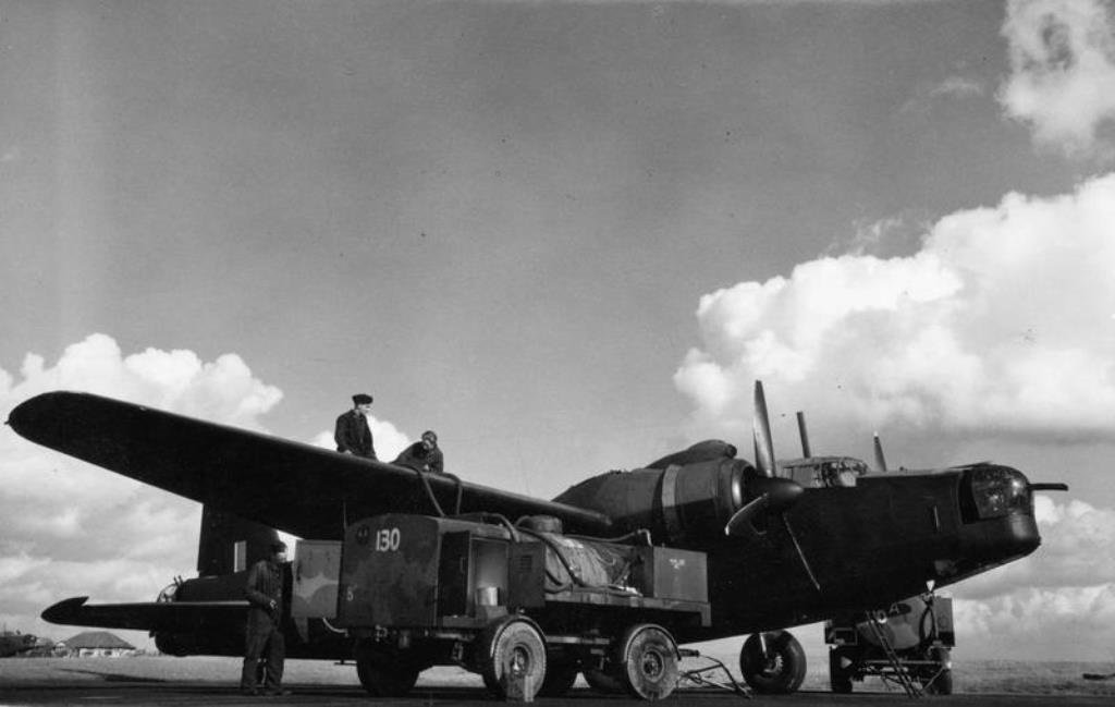 Vickers Wellington Mark X of an Operational Training Unit, being refuelled from two petrol bowsers prior to a flight. (I.W.M.)