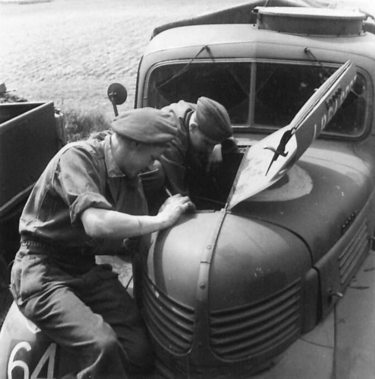 Pte. E. Lee of Wandsworth, London