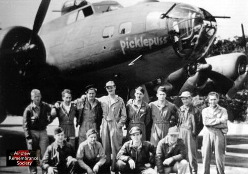 The Crew: Kneeling L-R: 2nd Lt. Edwin F. Tobin-BOM, Capt Robert M. Knox-Pilot, 2nd Lt. Ernest E. Warsaw-Nav, 2nd Lt. John O. Whitaker-CP.
Standing L-R: S/Sgt Frank W. Tychewicz-BTG, T/Sgt Carl T. Simon-TTE, T/Sgt Walter Paulsen-ROG, Unknown, S/Sgt Malcolm K. Maddran-WG, S/Sgt Joseph F. Laspada-WG, S/Sgt Henry A. Norton-TG, unknown
(Courtesy of 100th Bomb Group Foundation via Michel Beckers)

