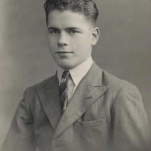 Pilot: Midshipman (A) Basil John Charlton, R.N.V.R.