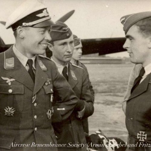 Staffelkapitän, Oblt.Göbel congratulates Oblt. Berndt.