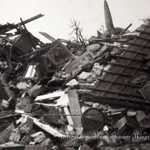 Another BMW engine can be seen amongst the debris. (Via Wings to victory)