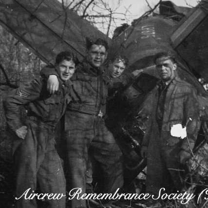 Ron Doble,far right with his friend “Robby” Robinson 2nd right (King)